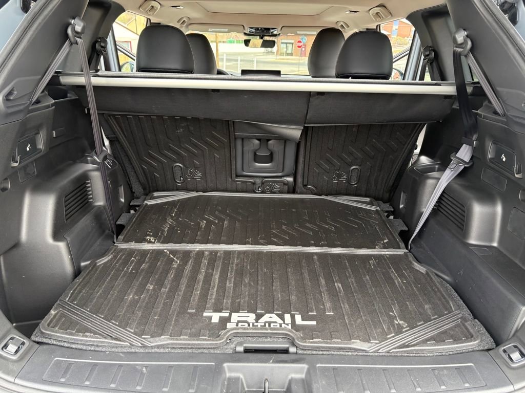 Used 2026 Mitsubishi Outlander Trail Edition image 10