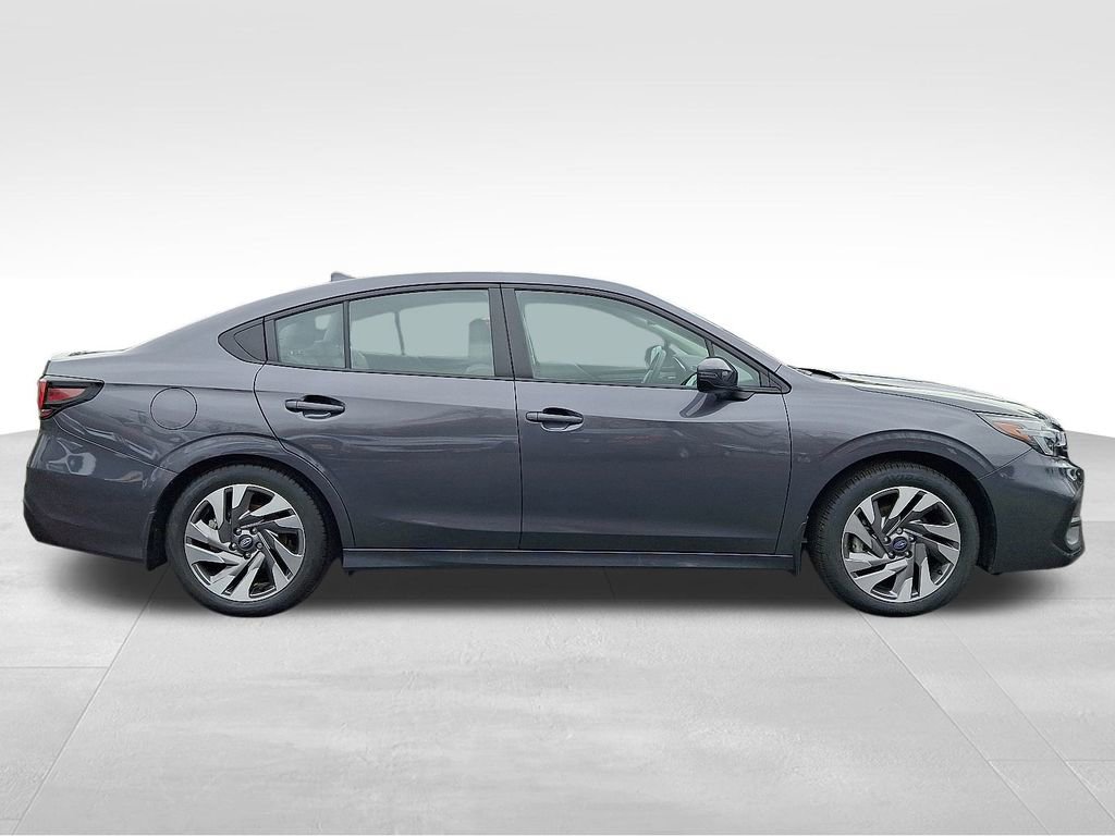 Used 2025 Subaru Legacy Limited image 7