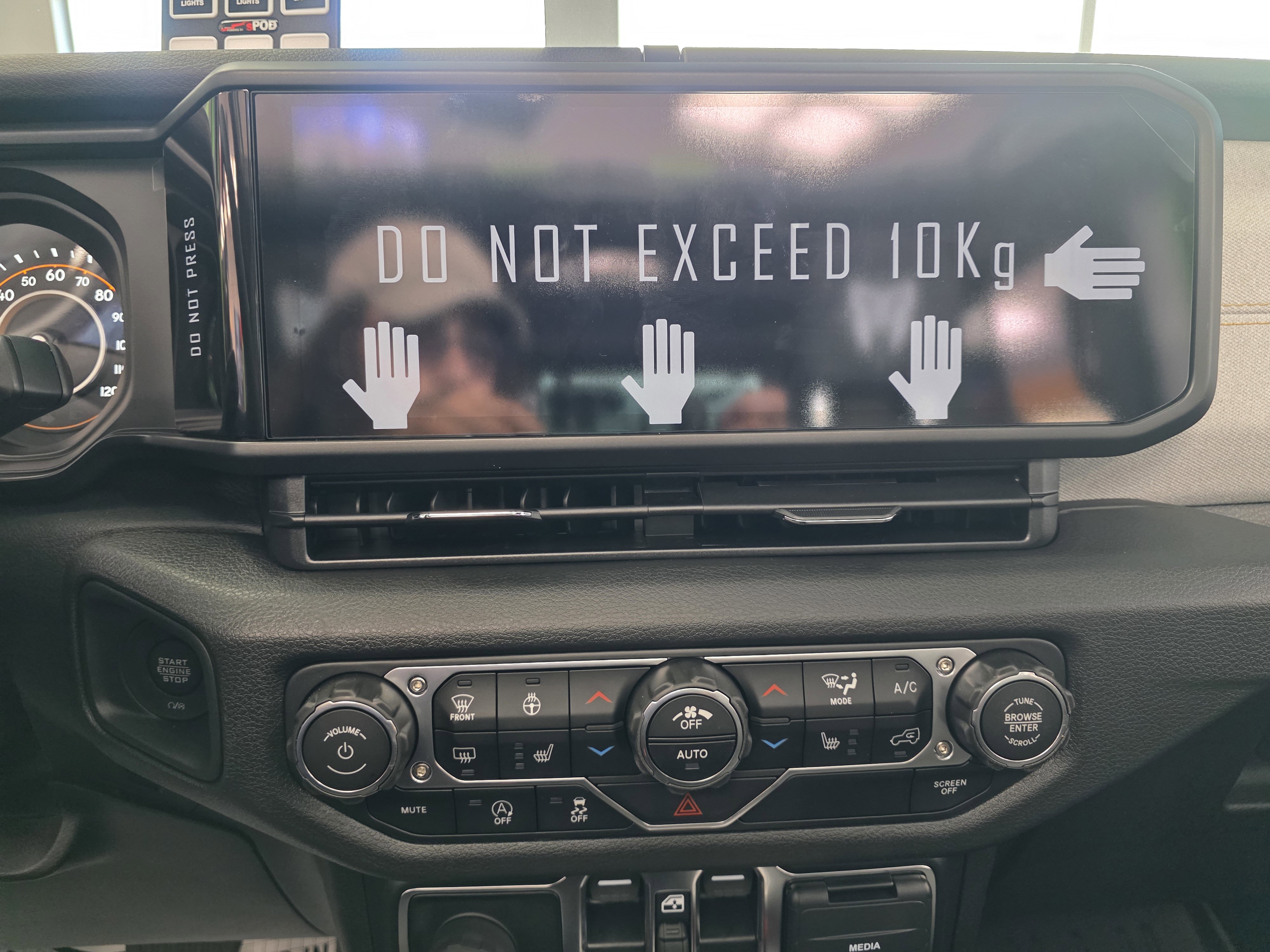 New 2025 Jeep Wrangler Unlimited Sport image 12