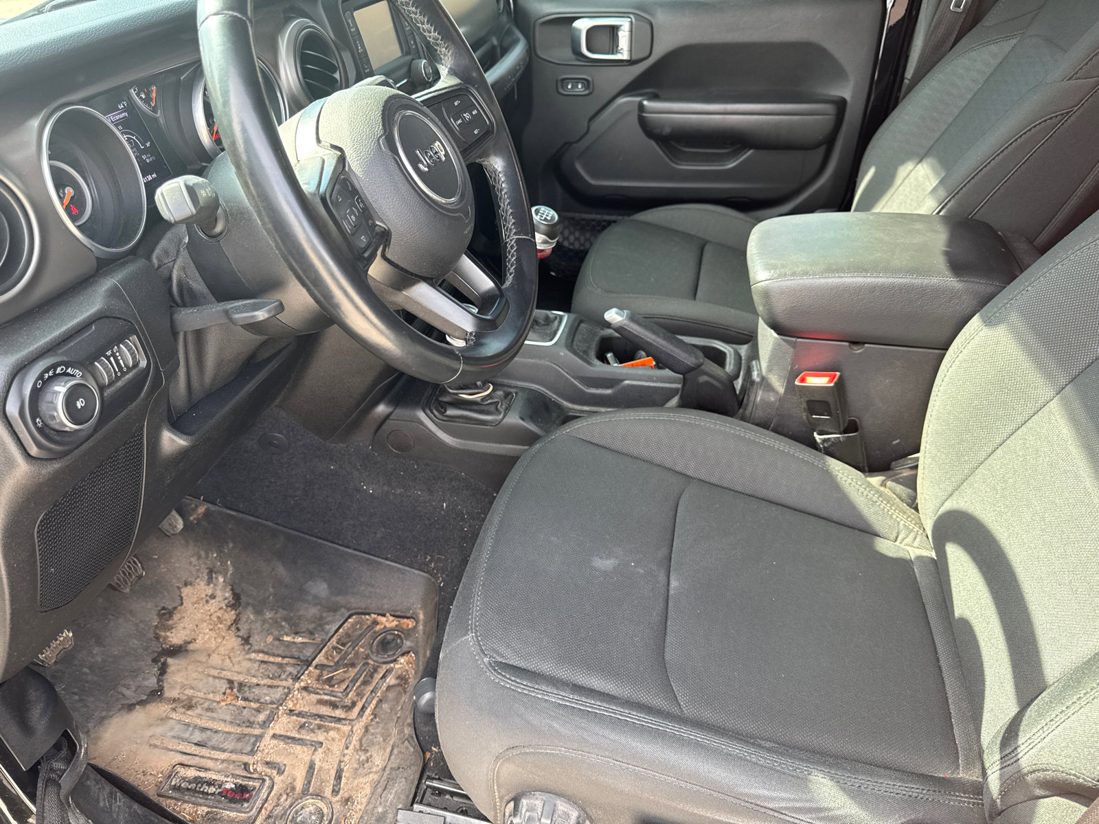 Used 2020 Jeep Wrangler Sport image 9