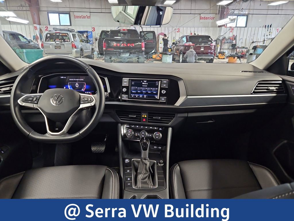 Used 2023 Volkswagen Jetta SE FWD image 20