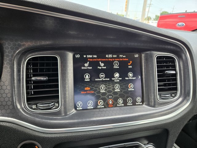 Used 2017 Dodge Charger SXT RWD image 8