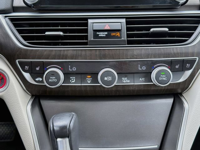 Used 2018 Honda Accord Touring image 33