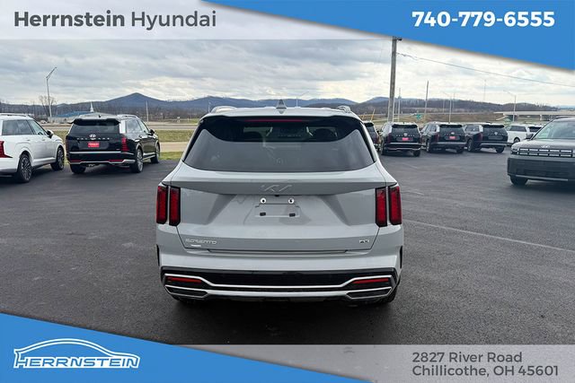 Used 2023 Kia Sorento X-Line EX image 31