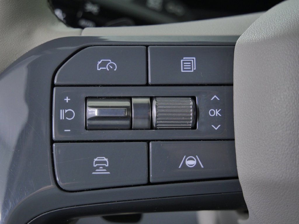 Used 2024 Kia EV9 Land AWD/4WD image 28