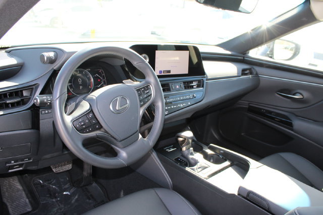 Certified 2025 Lexus ES 350 w/ Accessory Package (Z2) FWD image 12