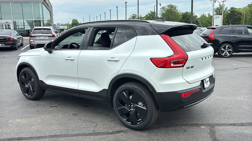 New 2026 Volvo XC40 B5 Ultra w/ Climate Package AWD/4WD image 4