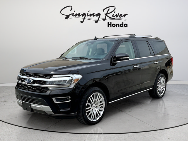 Used 2024 Ford Expedition Limited AWD/4WD image 3