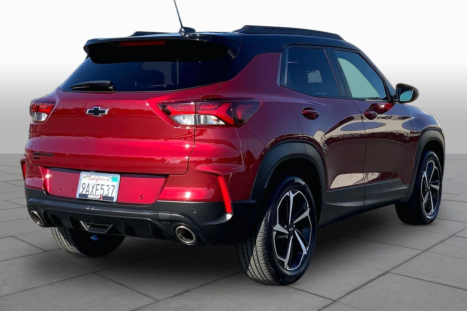 Used 2022 Chevrolet TrailBlazer RS w/ Sun and Liftgate Package AWD/4WD image 12