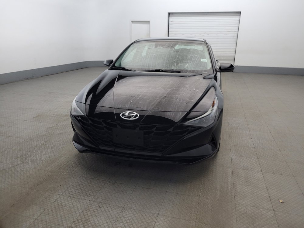 Used 2023 Hyundai Elantra SEL w/ Cargo Package FWD image 15