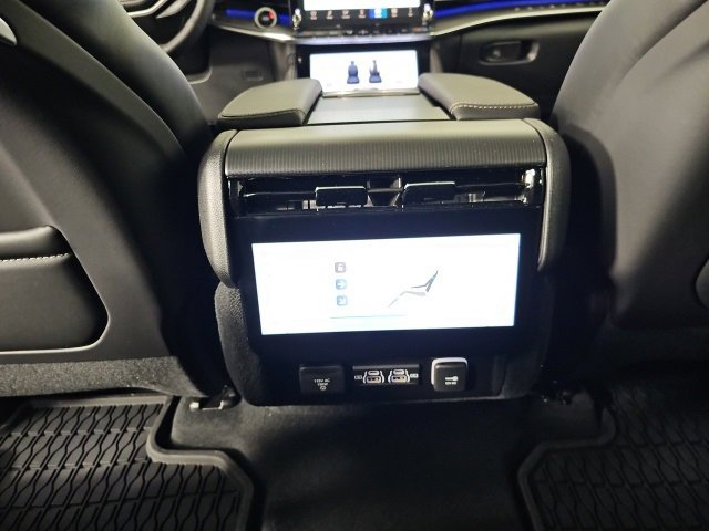 New 2026 Jeep Grand Wagoneer L Summit w/ Premium Group III image 16