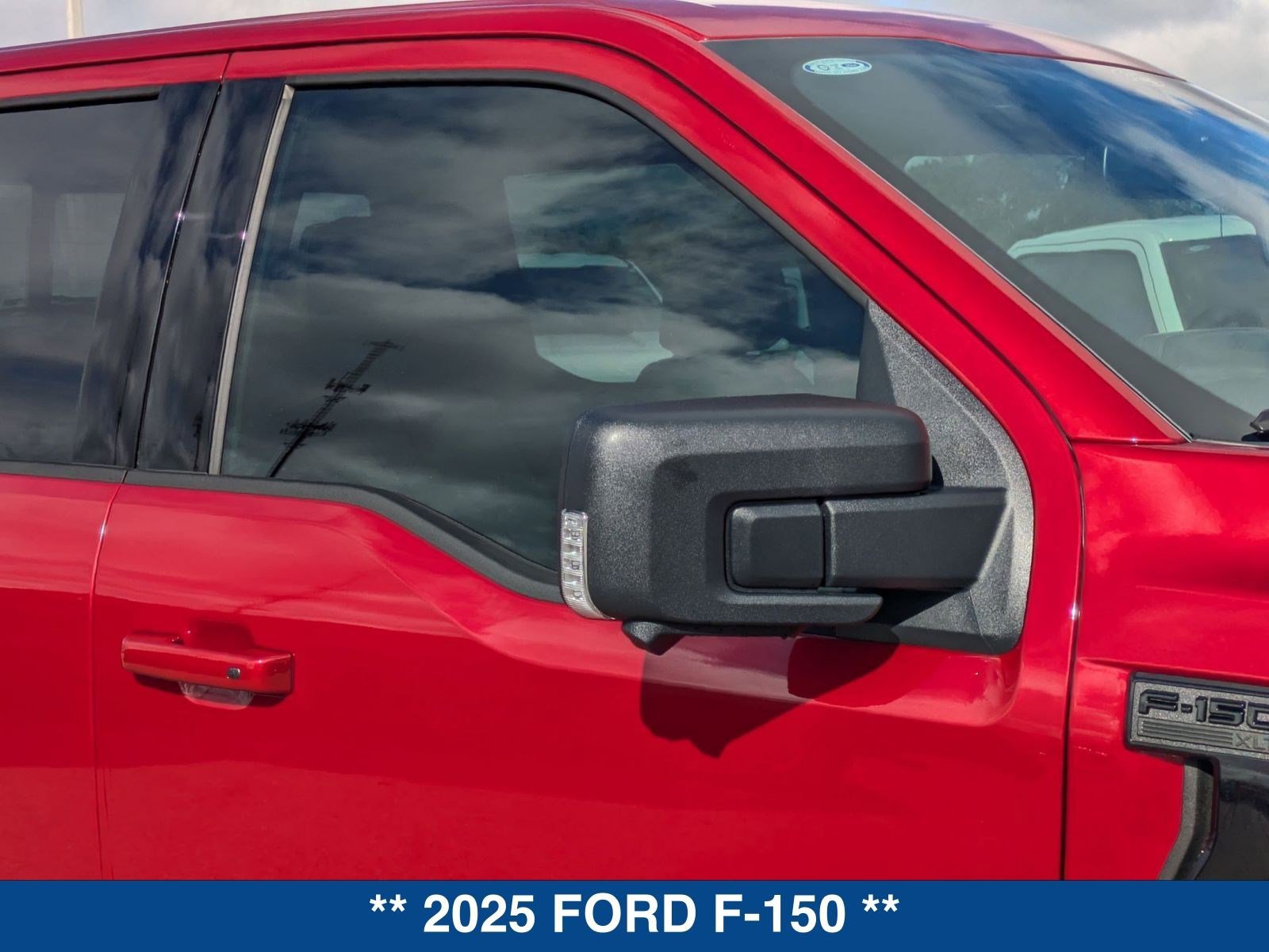 New 2025 Ford F150 XLT w/ Equipment Group 302A MID image 11