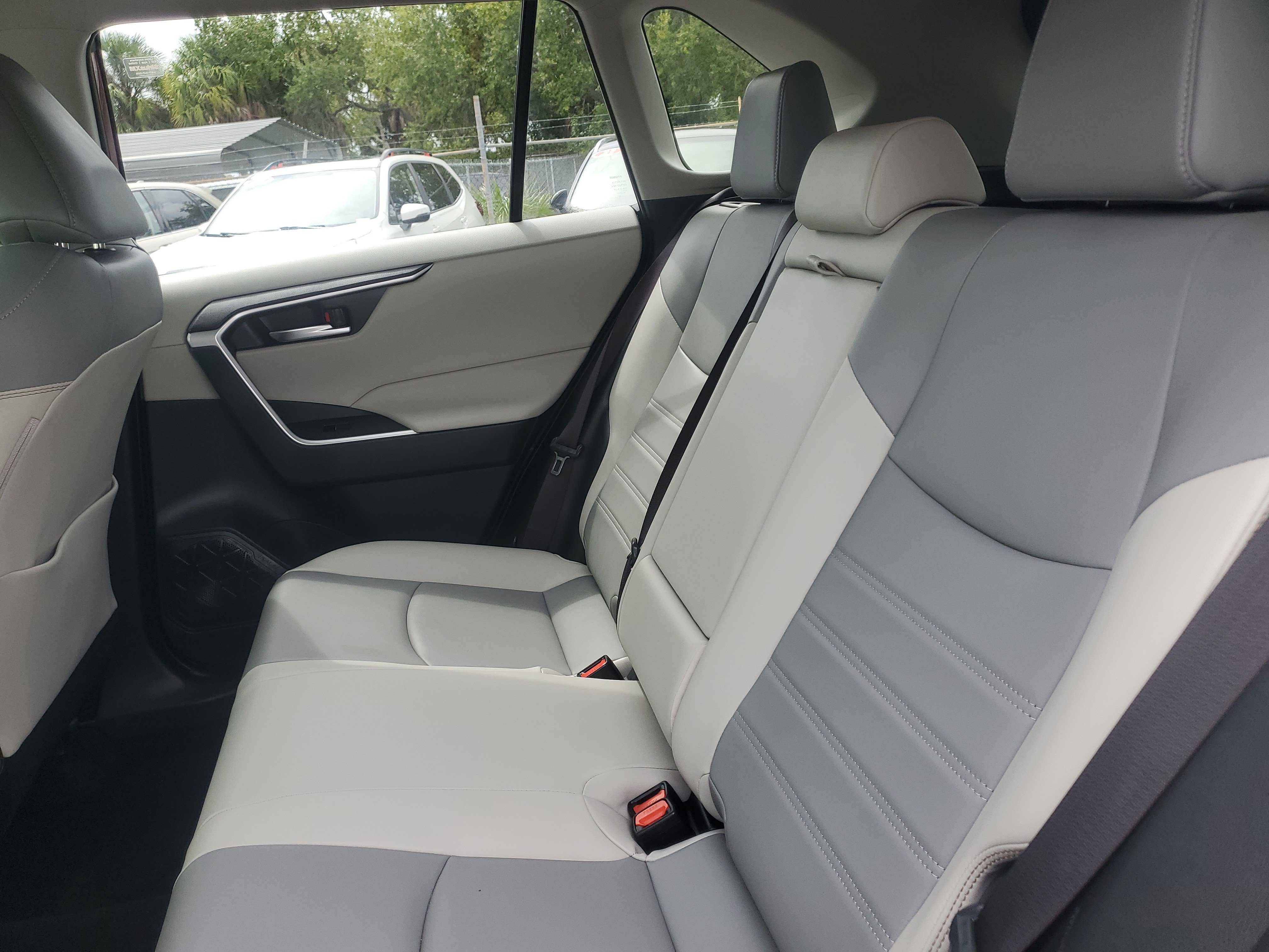 Used 2025 Toyota RAV4 XLE Premium w/ Weather Package AWD/4WD image 13