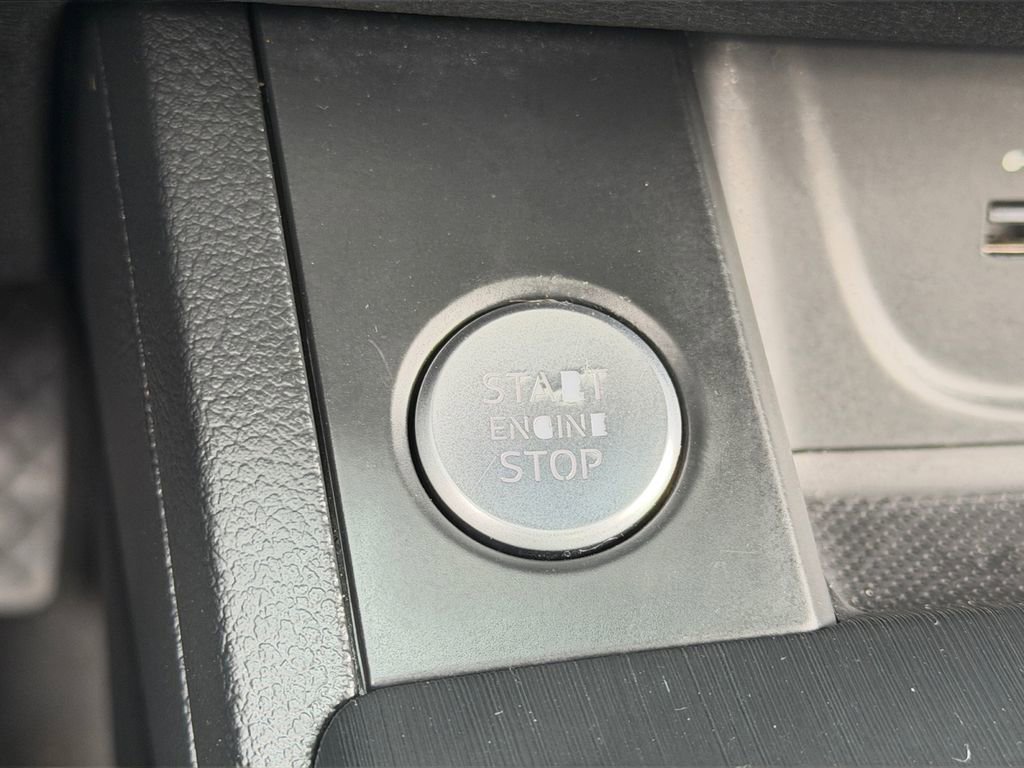 Used 2019 Audi A4 2.0T Premium w/ Convenience Package image 30