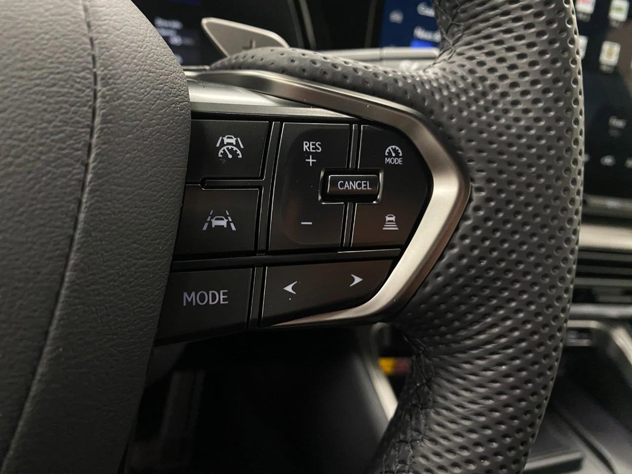 New 2026 Lexus TX 500h AWD image 18