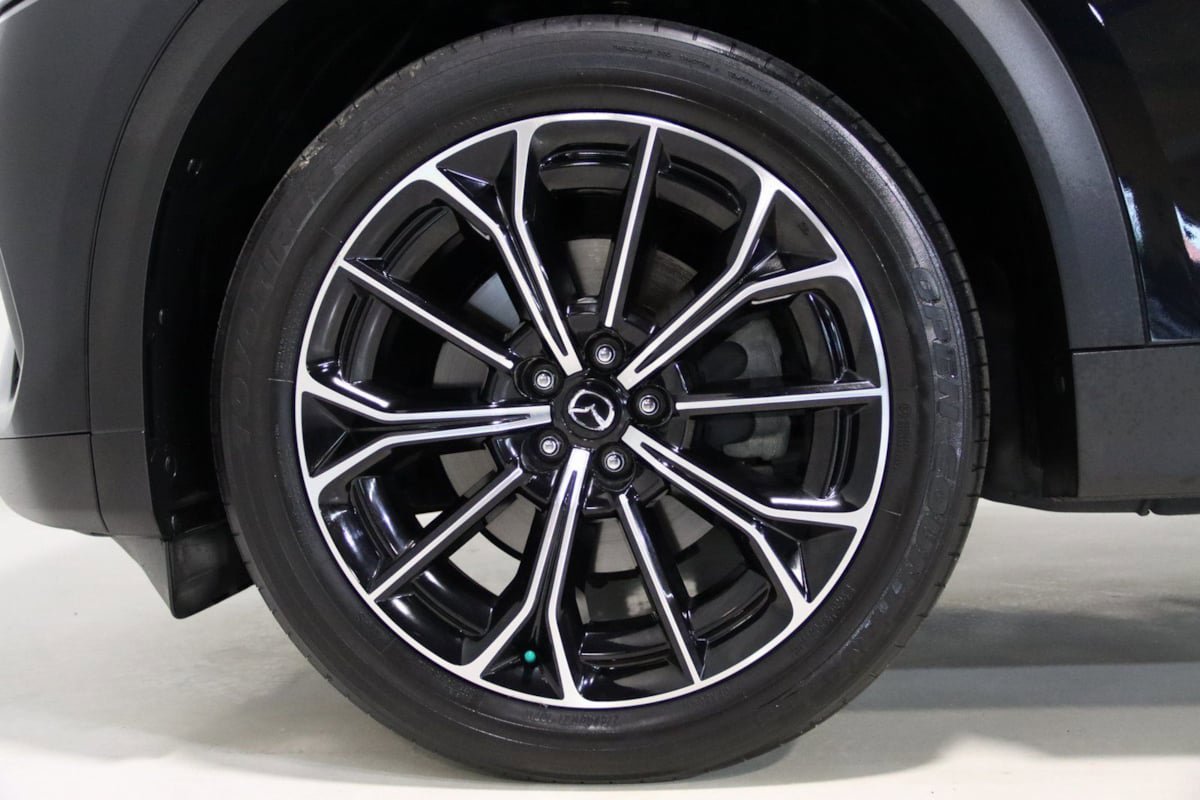 Used 2025 MAZDA CX-70 Plug-In Hybrid w/ Premium Pkg image 68