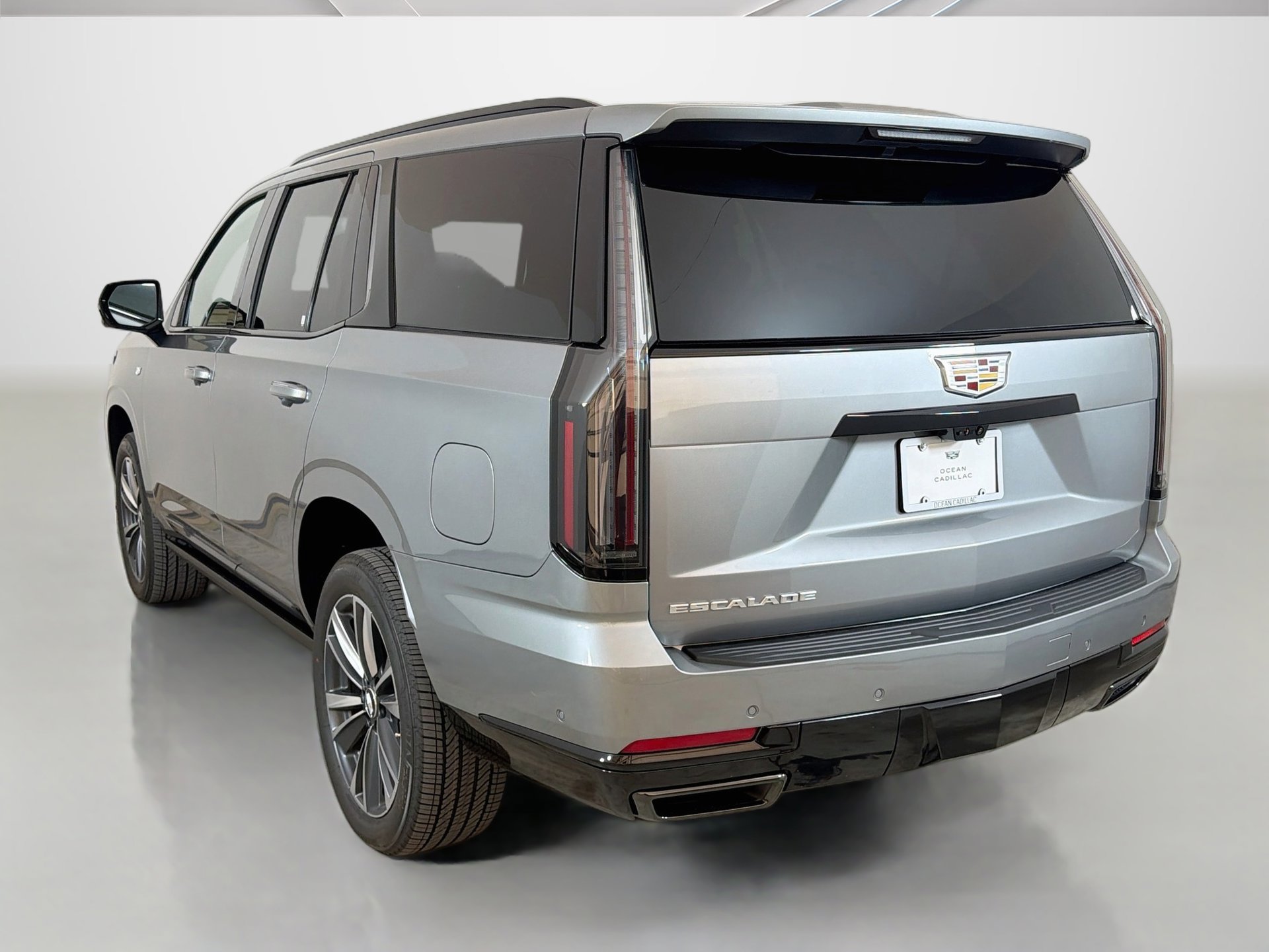 New 2027 Cadillac Escalade Sport w/ LPO, Floor Liner Package AWD/4WD image 3