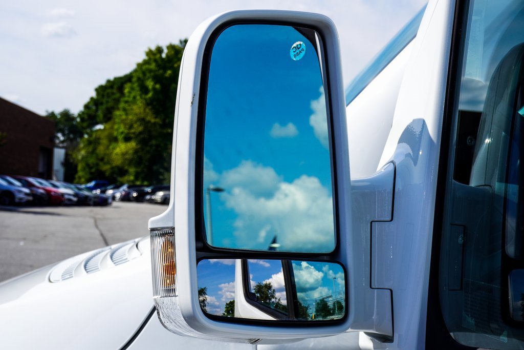 Used 2021 Mercedes-Benz Sprinter 3500 w/ Swivel Seat Package image 16