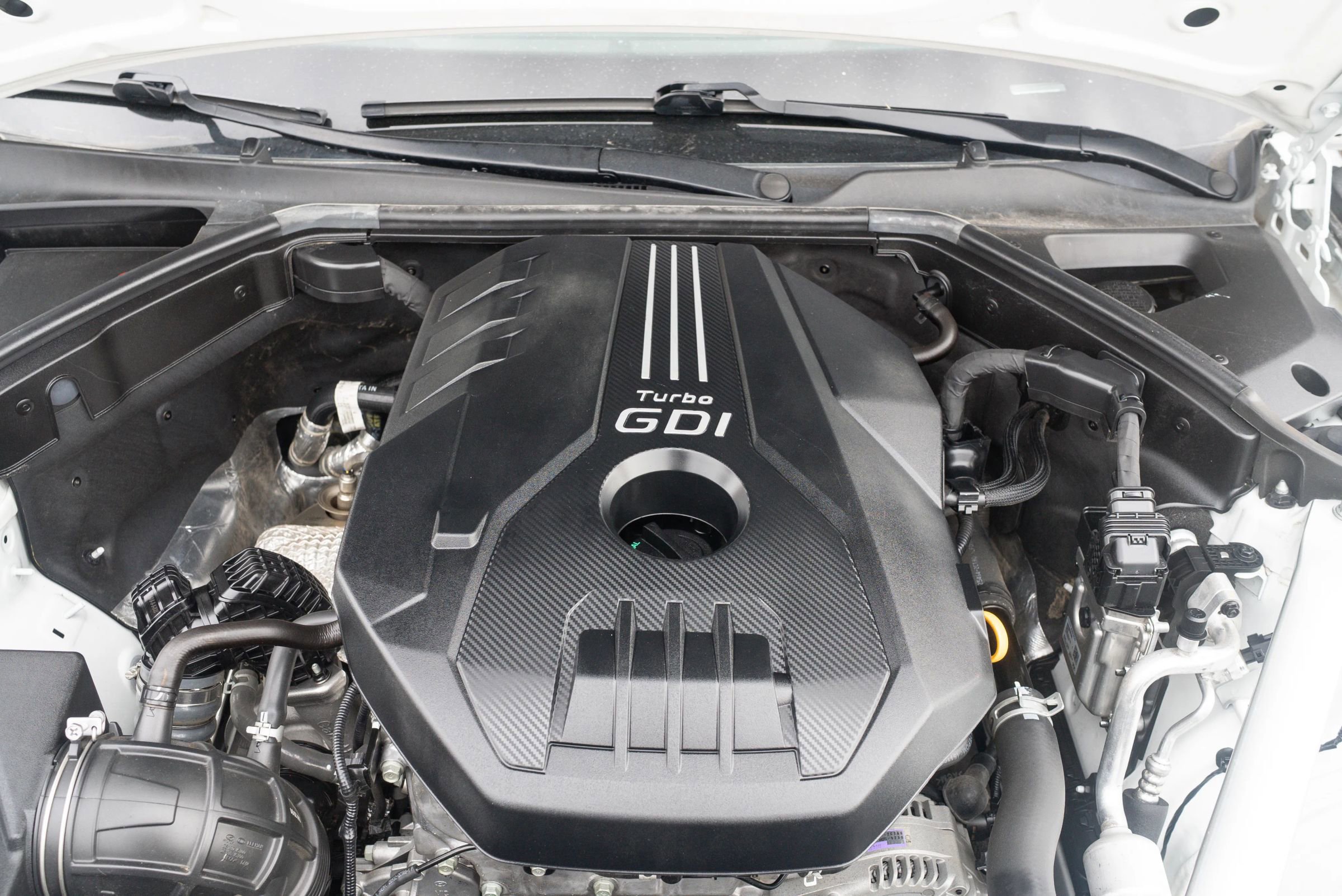 Used 2023 Genesis G70 2.0T image 8