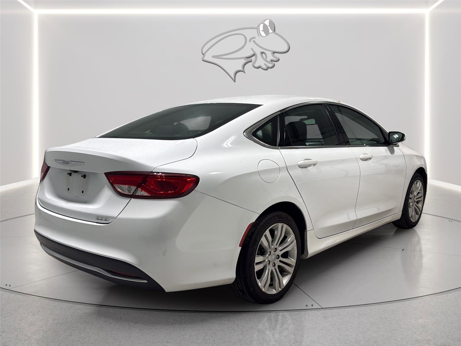 Used 2016 Chrysler 200 Limited FWD image 5