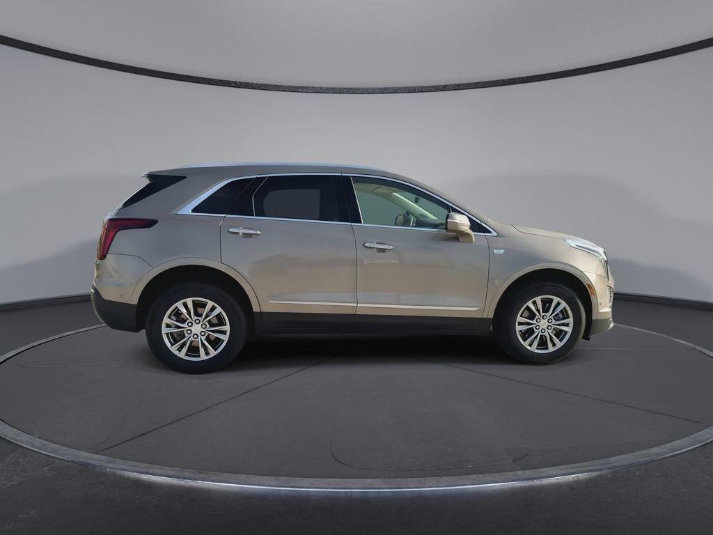 Used 2022 Cadillac XT5 Premium Luxury w/ Technology Package FWD image 9