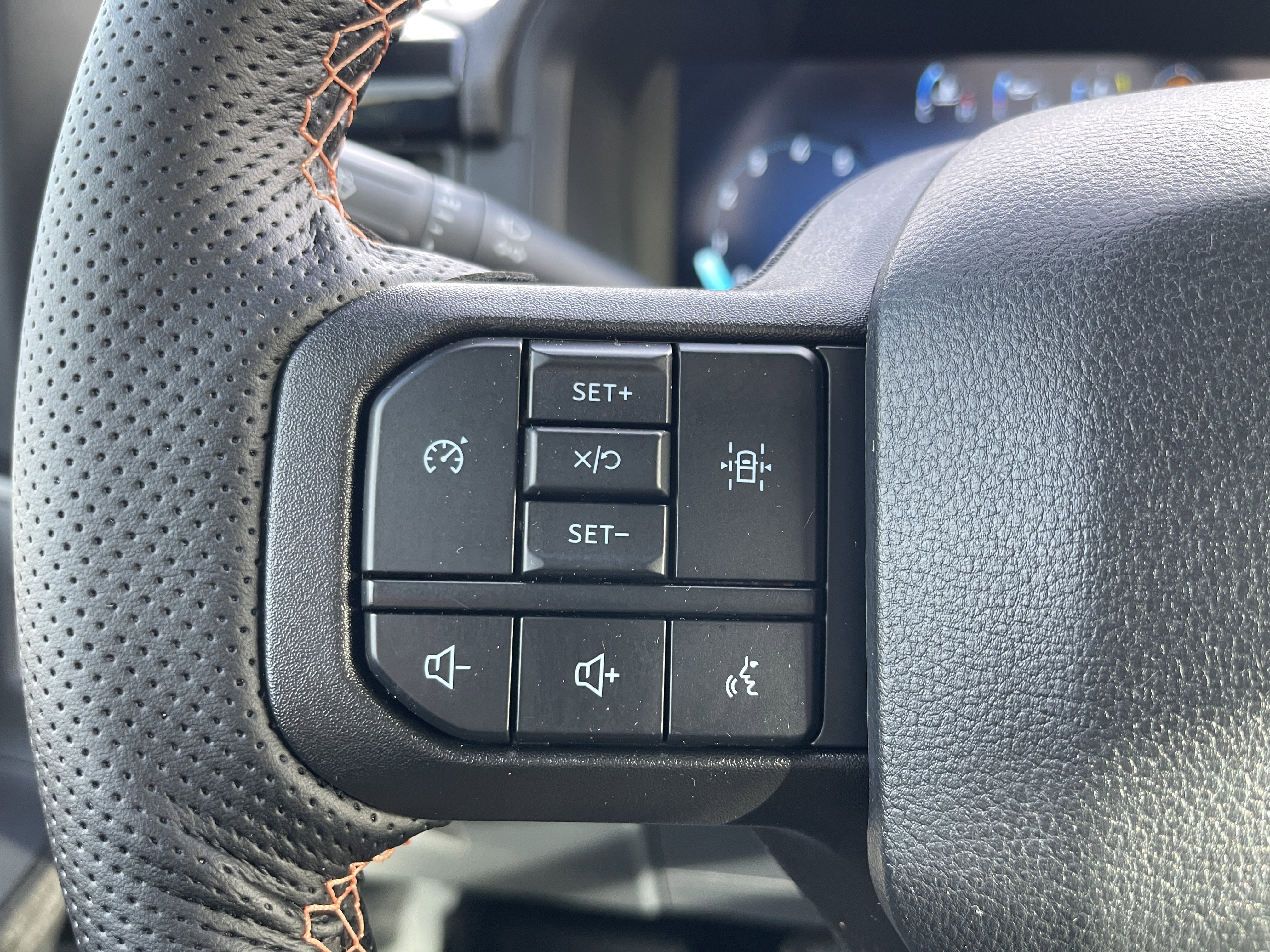 Used 2025 Ford F150 XL w/ Equipment Group 103A High image 23