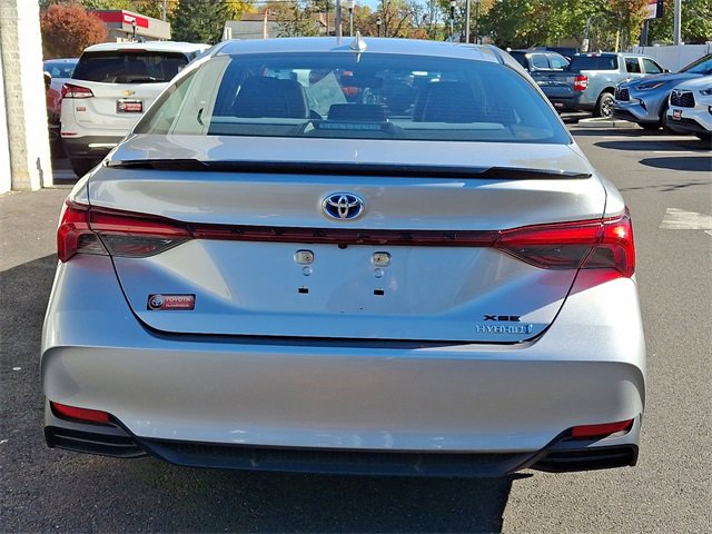 Certified 2021 Toyota Avalon XSE image 5