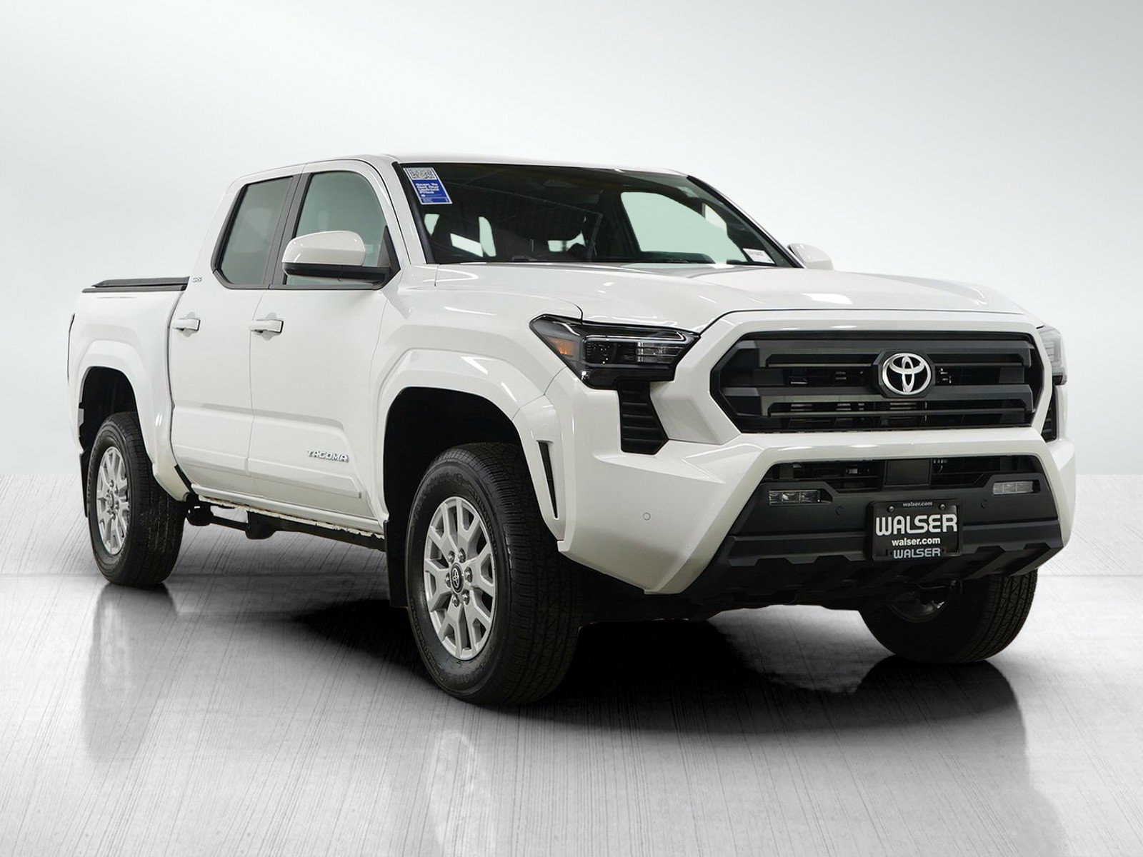 Used 2024 Toyota Tacoma SR5 image 8