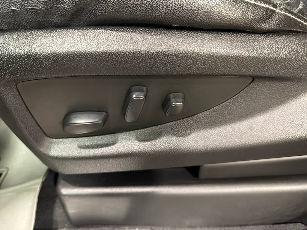 Used 2019 Chevrolet Tahoe LT AWD/4WD image 28