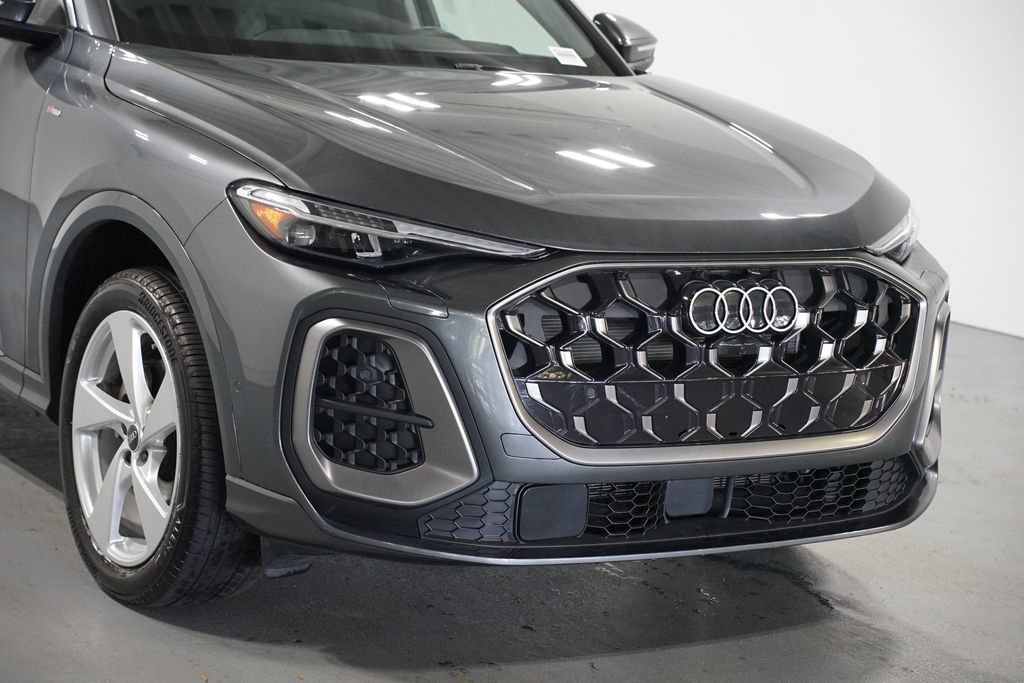 Used 2025 Audi Q5 Premium Plus AWD/4WD image 4
