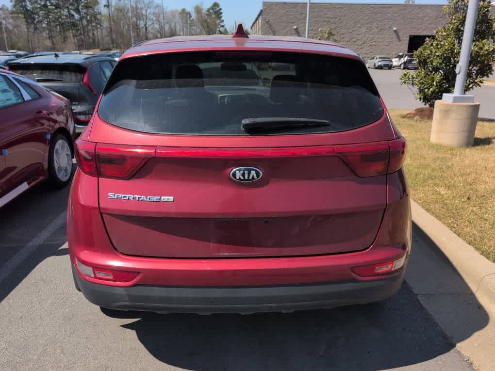 Used 2017 Kia Sportage LX image 4