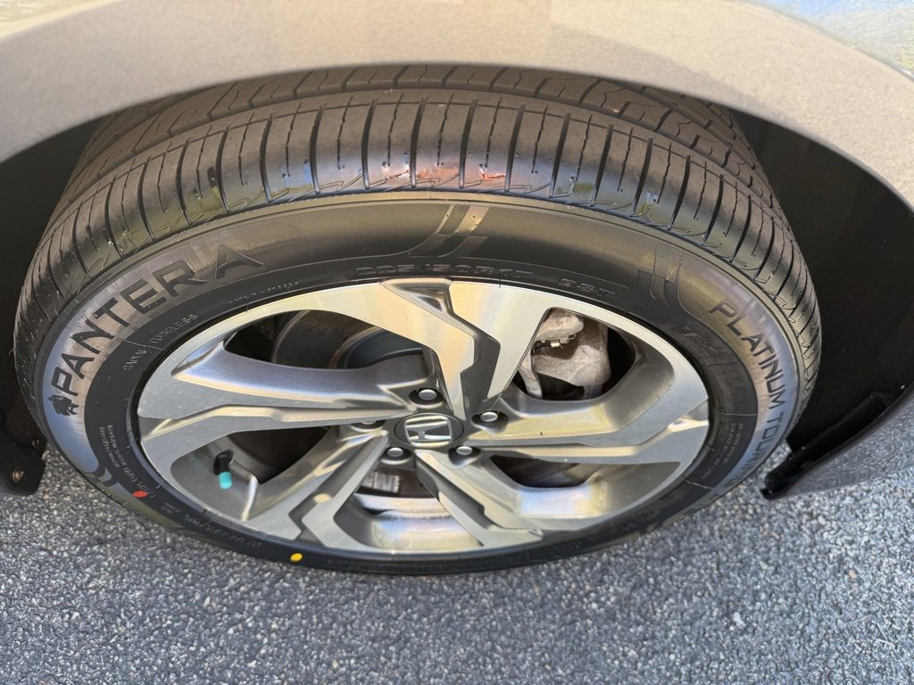 Used 2018 Honda Accord EX-L image 9