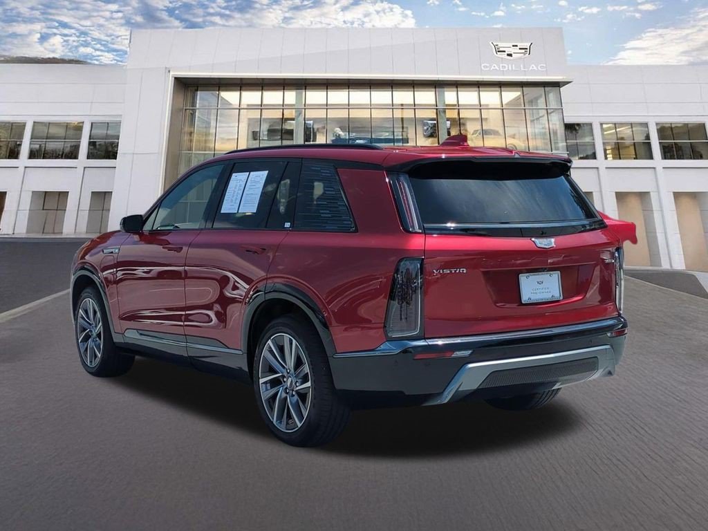 Certified 2026 Cadillac Vistiq Premium Luxury w/ LPO, Floor Liner Package AWD/4WD image 8