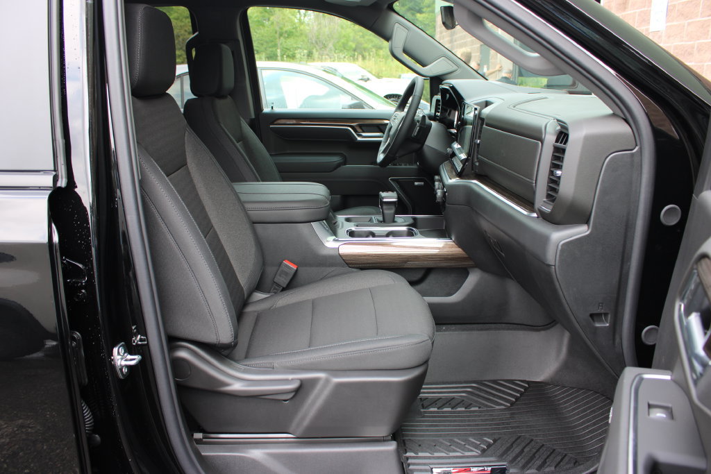 New 2026 Chevrolet Silverado 1500 RST w/ Safety Package AWD/4WD image 50