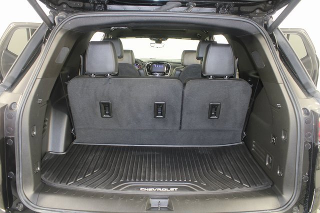 Used 2023 Chevrolet Traverse High Country image 25