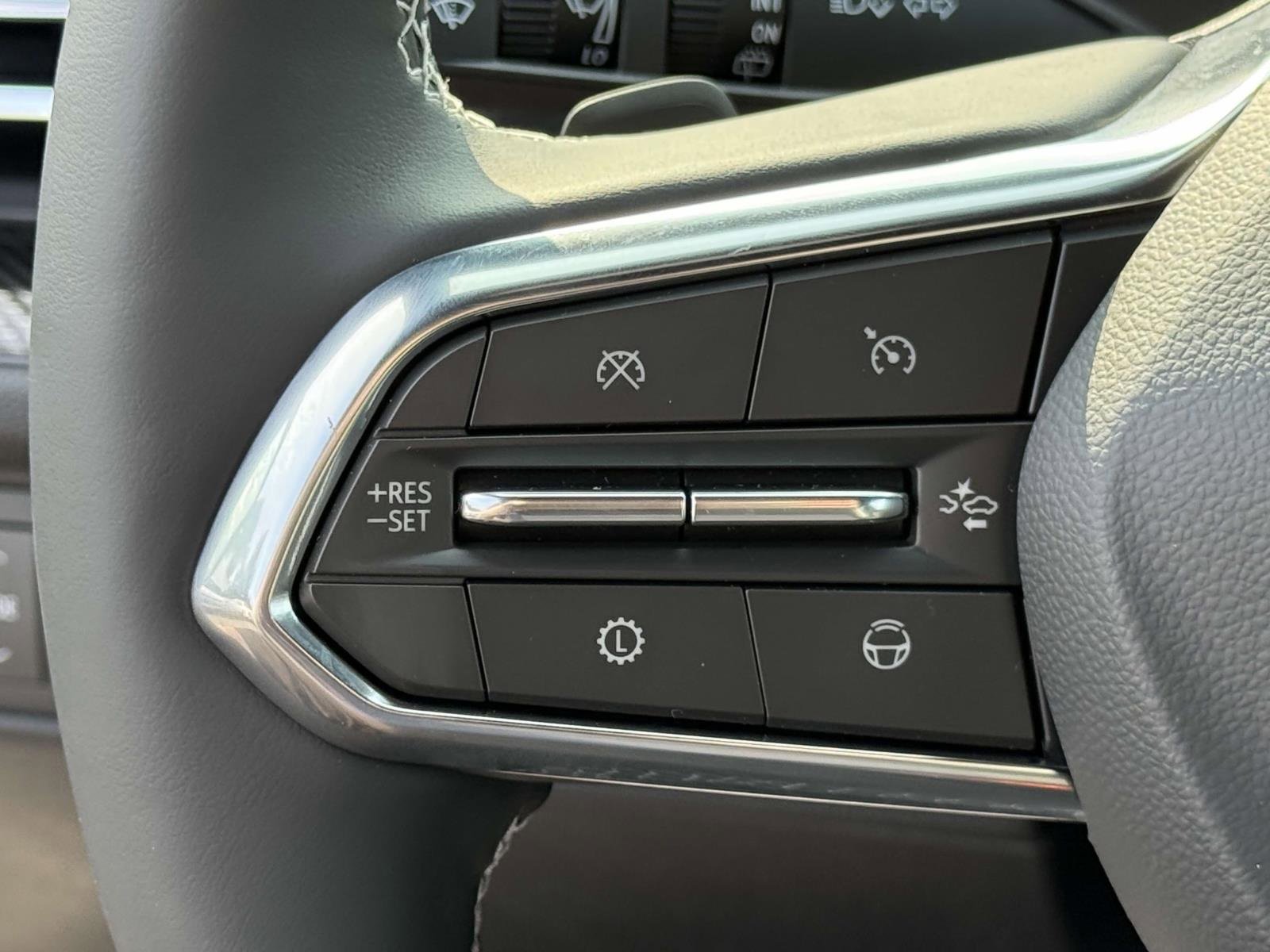 New 2026 Chevrolet Traverse High Country image 14