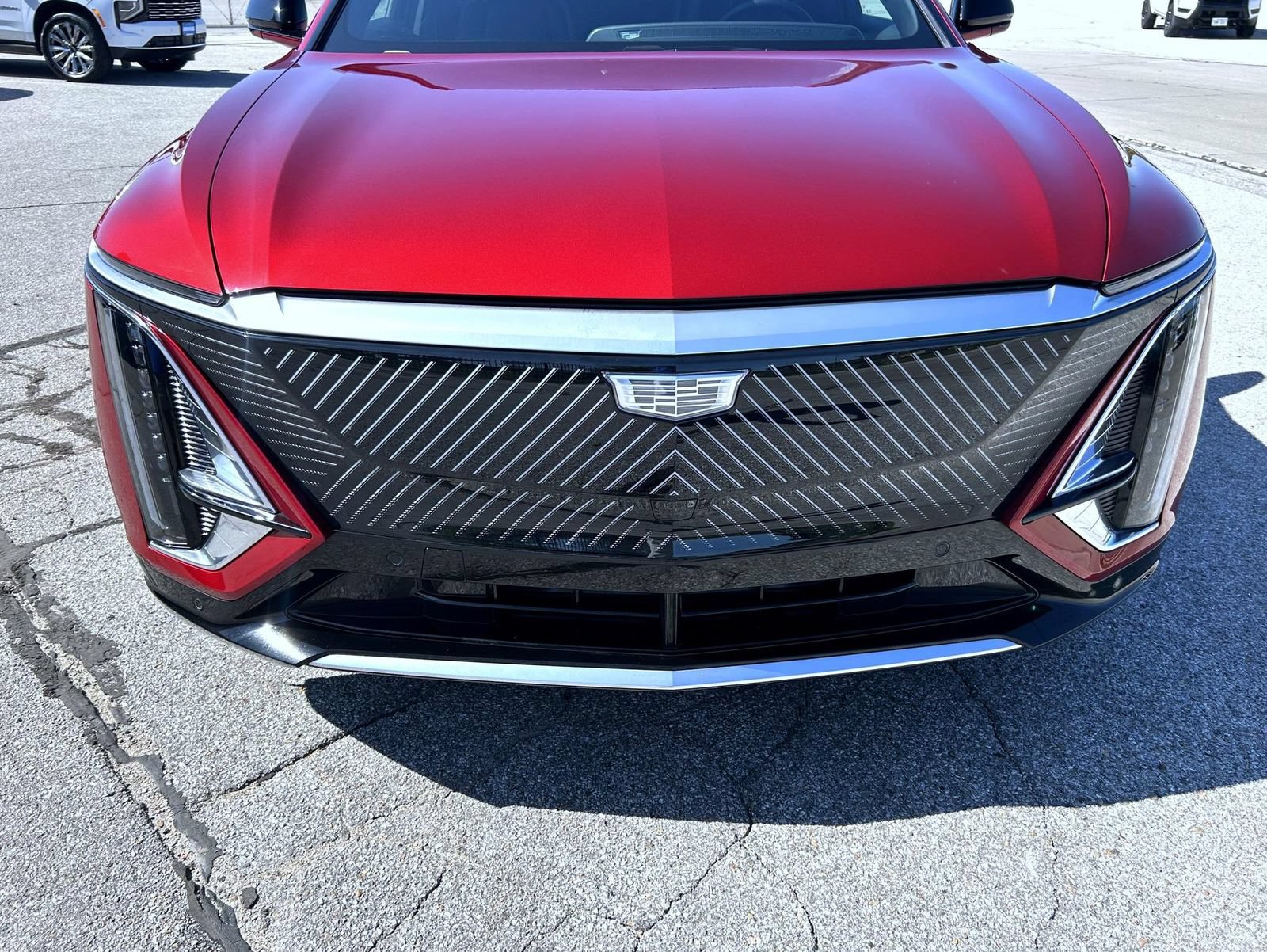 Certified 2024 Cadillac Lyriq Tech AWD/4WD image 10