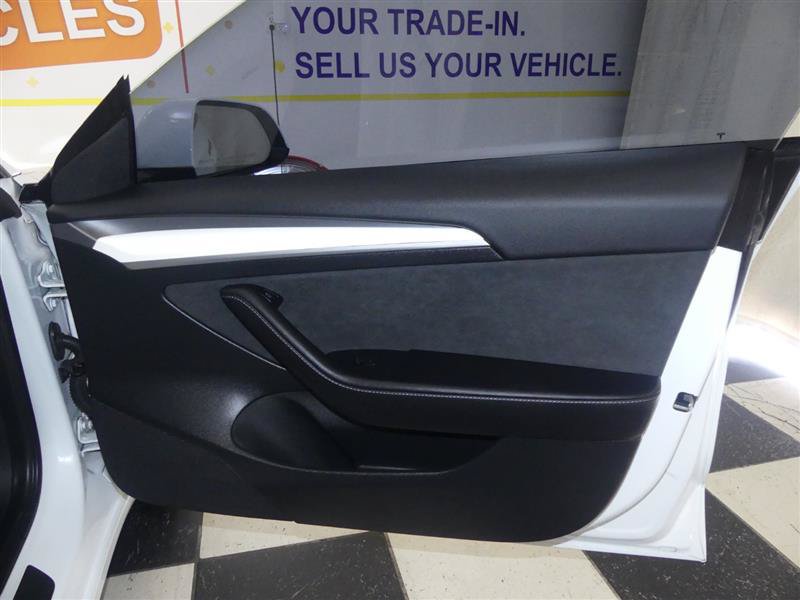 Used 2023 Tesla Model 3 Standard Range RWD image 22