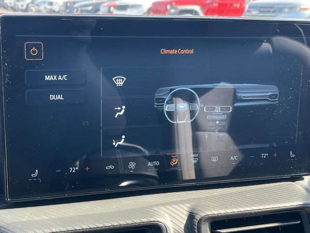 Used 2024 Ford Mustang Convertible RWD image 27