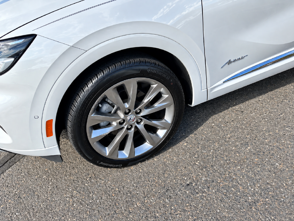 Used 2023 Buick Envision Avenir AWD/4WD image 8