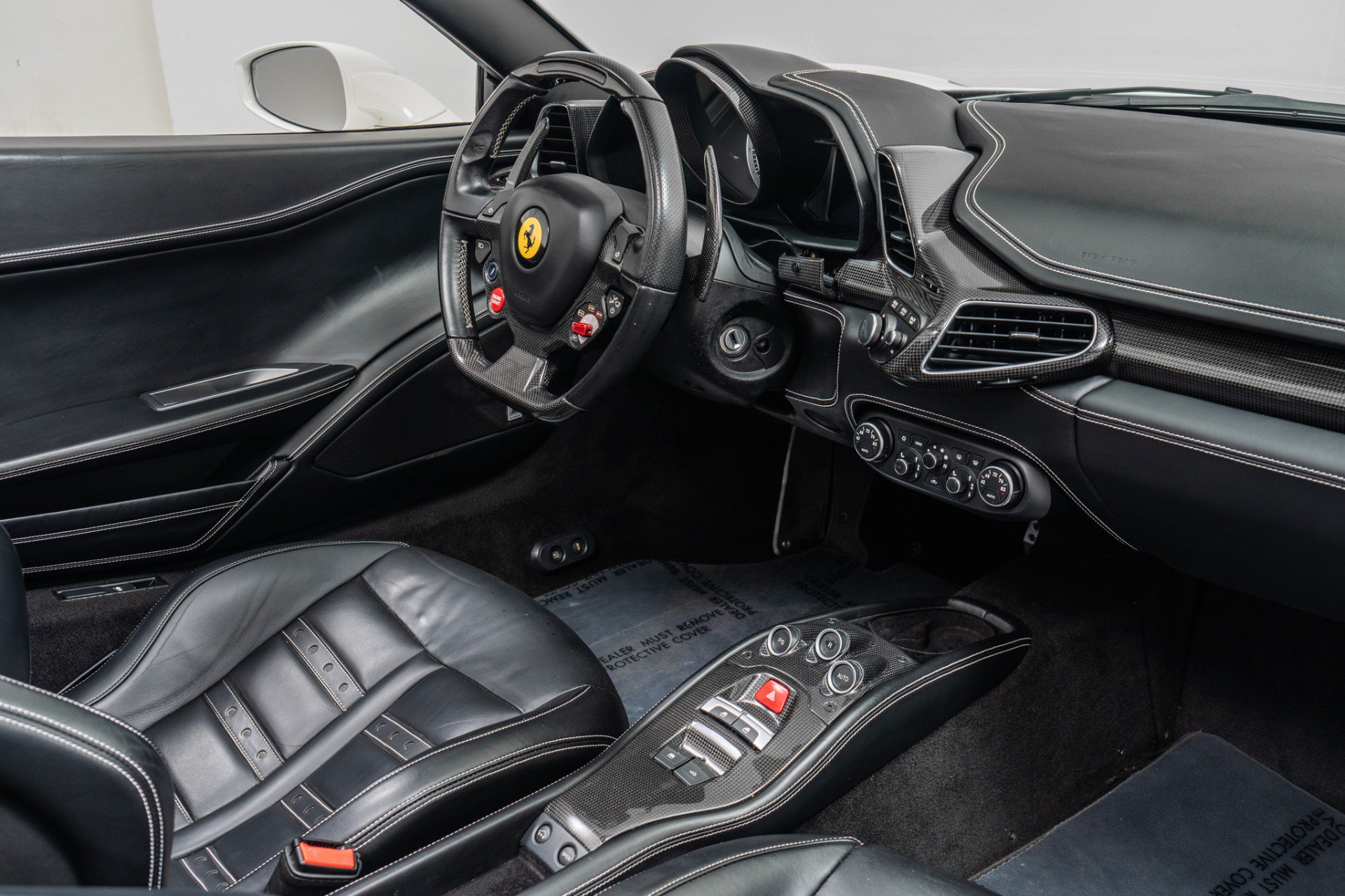 Used 2015 Ferrari 458 Spider RWD image 27