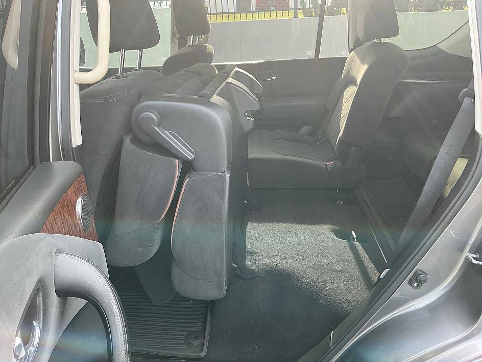 Used 2019 Nissan Armada SV w/ Driver Package image 26