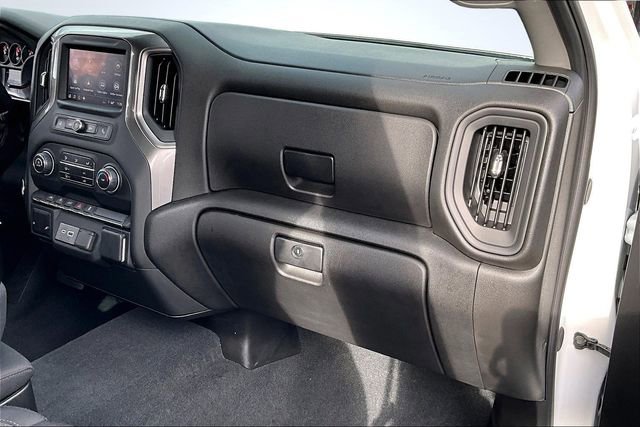 Used 2025 Chevrolet Silverado 1500 Custom image 26