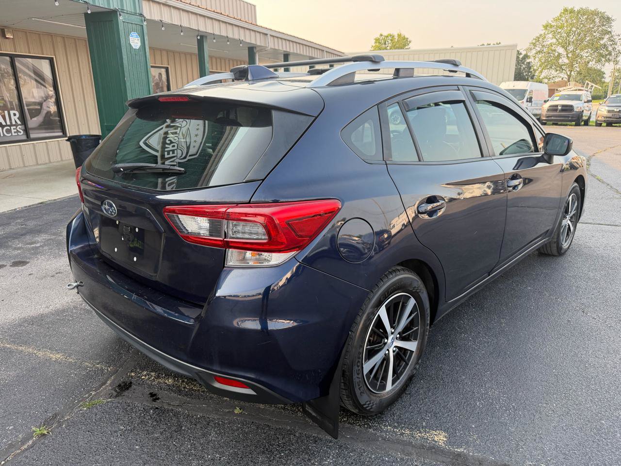 Used 2020 Subaru Impreza 2.0i Premium AWD/4WD image 3