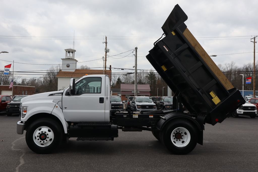Used 2025 Ford F650 2WD Regular Cab Super Duty image 19