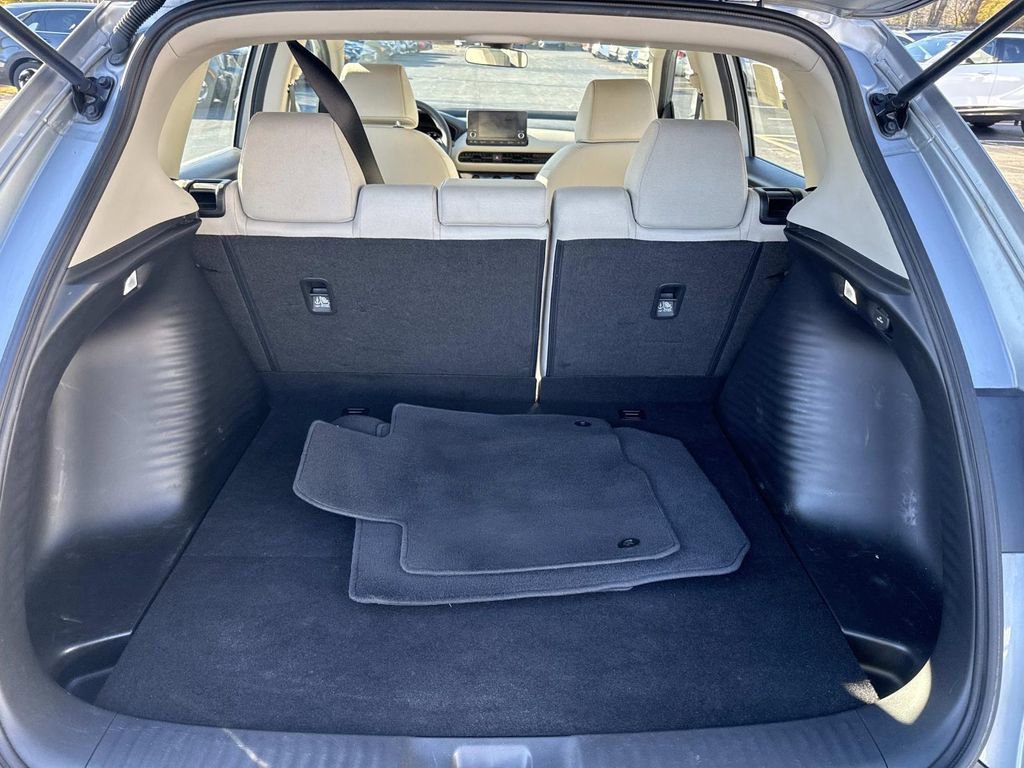 Used 2023 Honda HR-V LX image 5