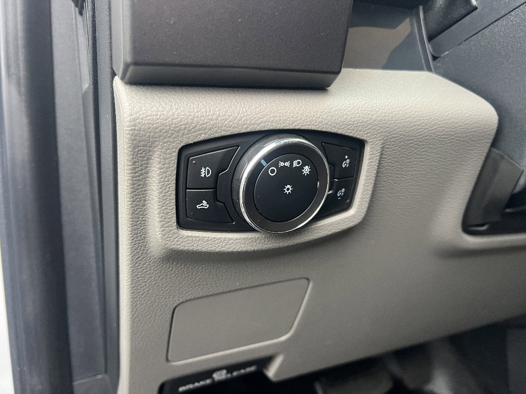 Certified 2022 Ford F250 XLT w/ XLT Value Package image 18