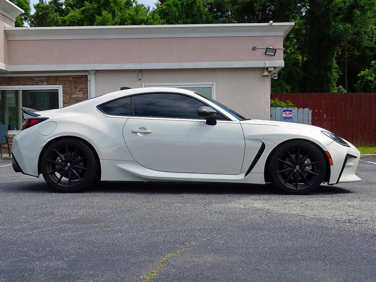 Used 2023 Toyota GR86 Premium RWD image 9