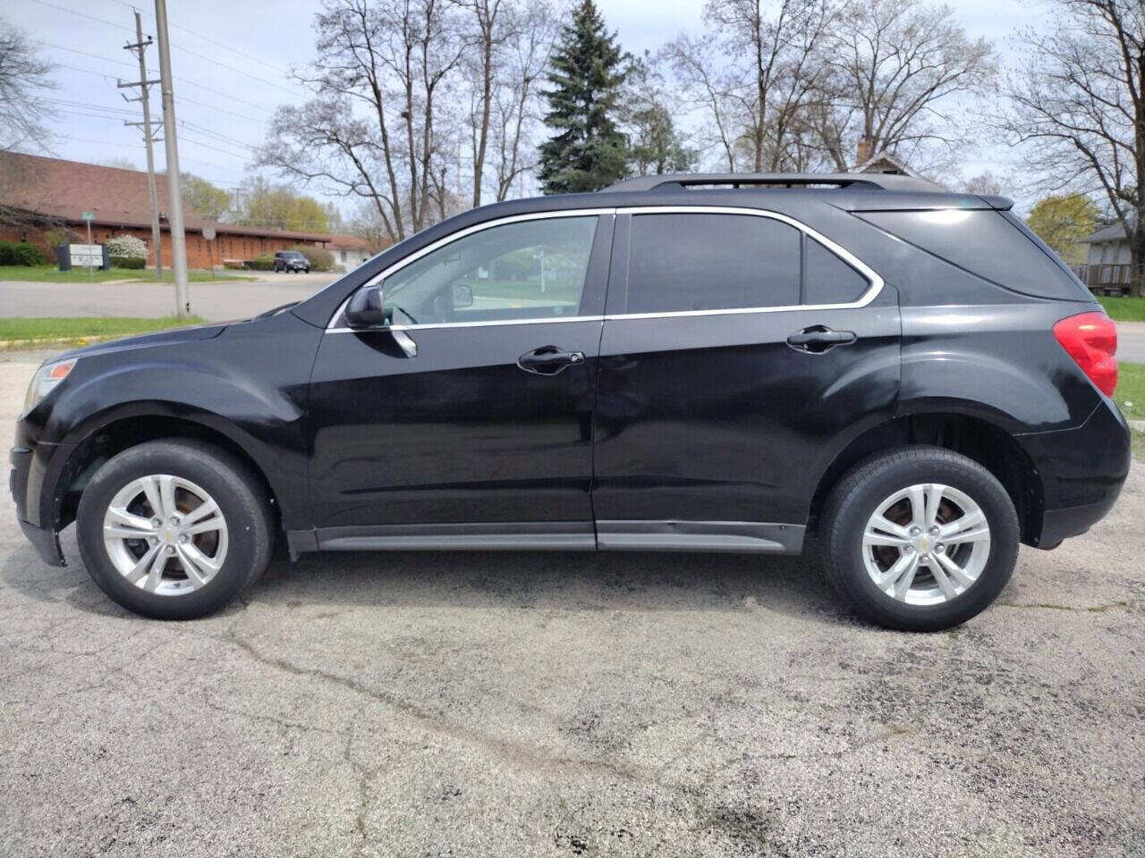 Used 2012 Chevrolet Equinox LT w/ Driver Convenience Package FWD image 3