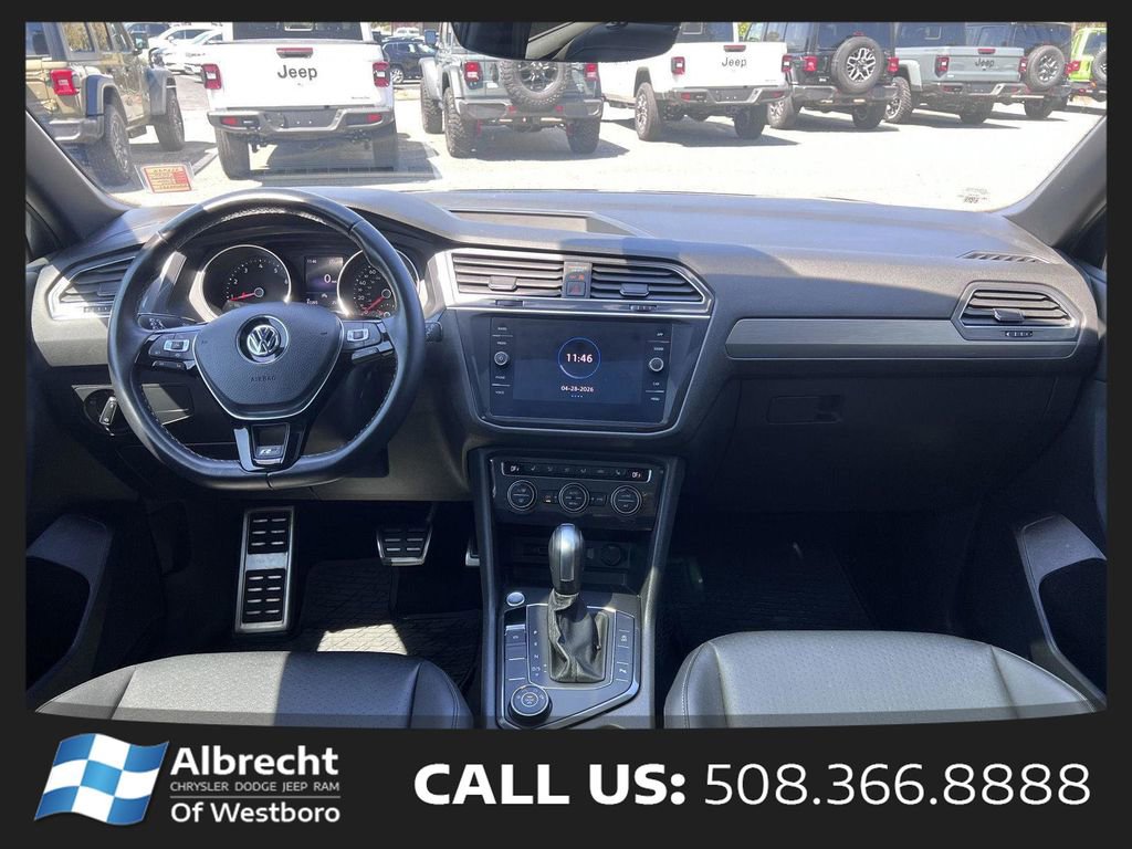 Used 2020 Volkswagen Tiguan SE R-Line AWD/4WD image 24